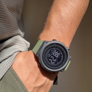 ساعت مچی دیجیتال اسکمی